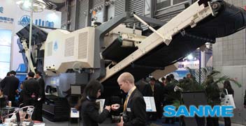 IONNER OF MOBILE CRUSHING (6)7gm